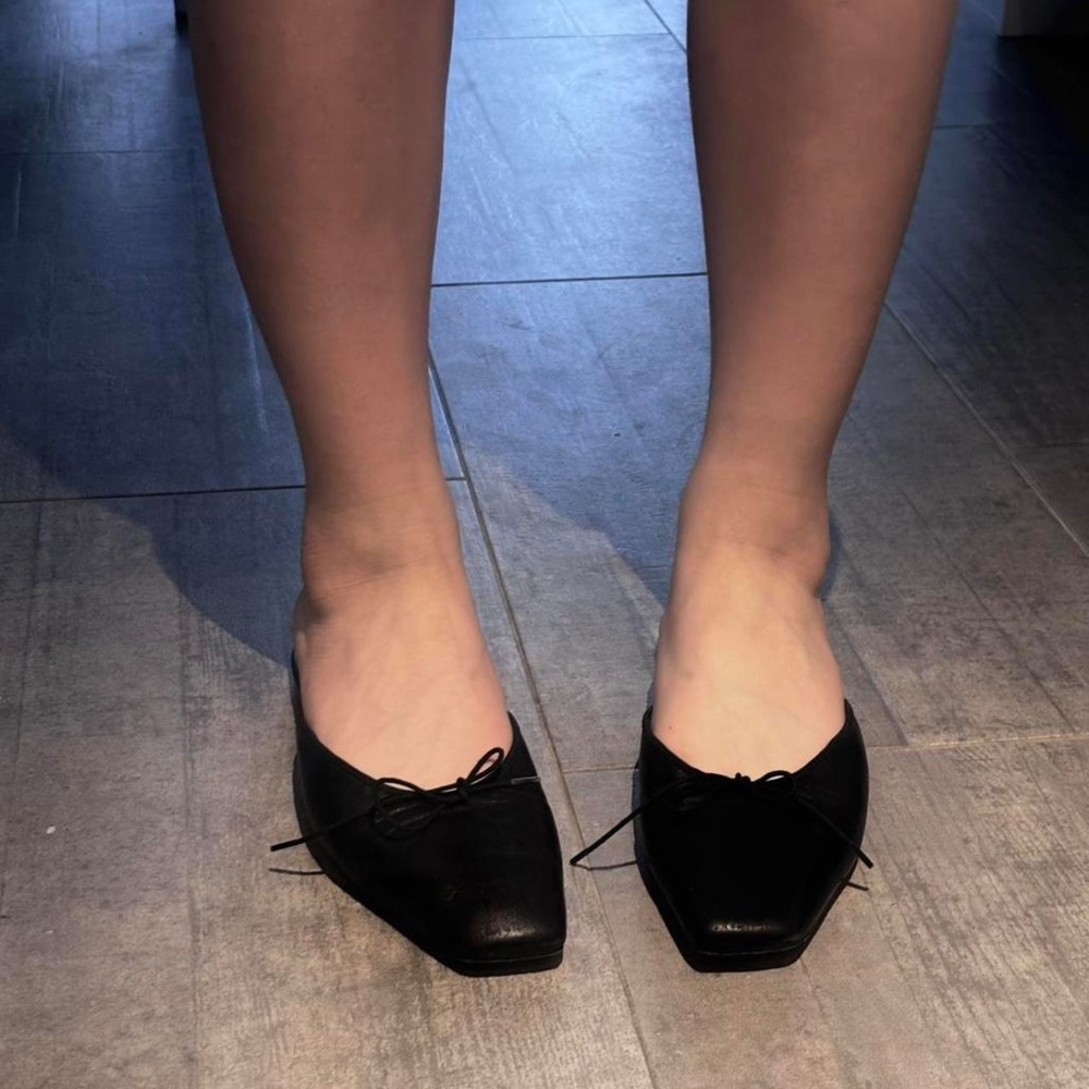 Everlane Ballet Mules - Picture 5 of 5